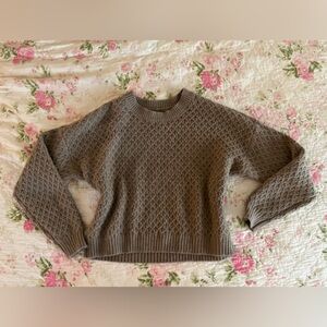 Hollister fall sweater 🍂🍁